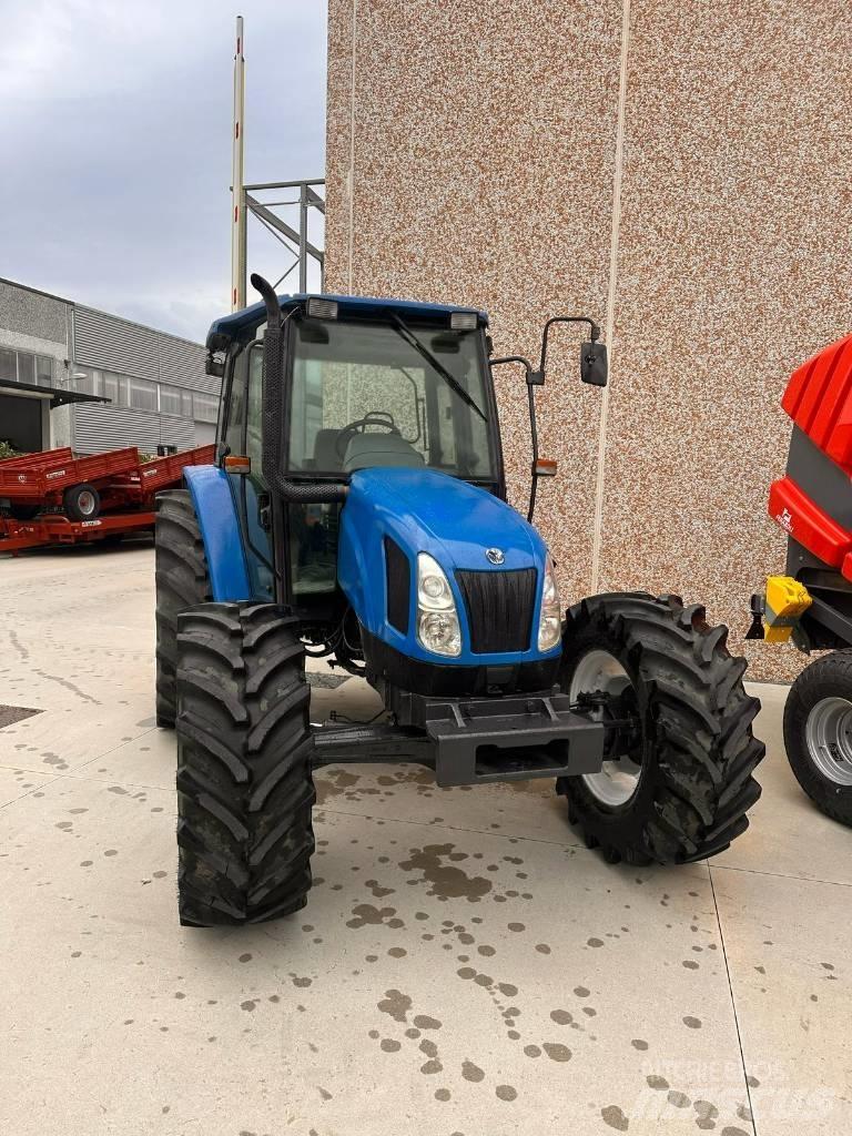 New Holland TL 100 Tractoren