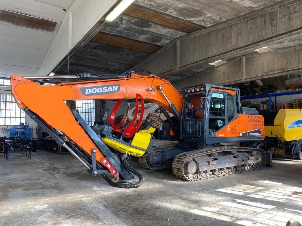 Doosan DX 235 NLC-5 Rupsgraafmachines