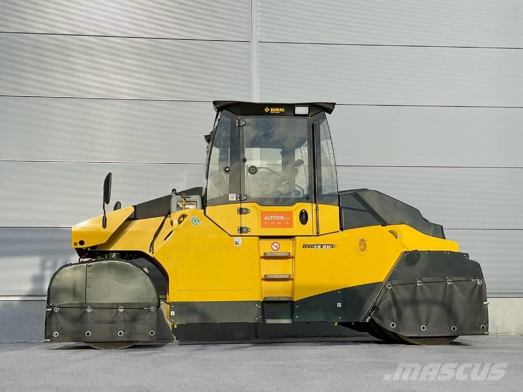 Bomag BW 28 RH Bandenwalsen