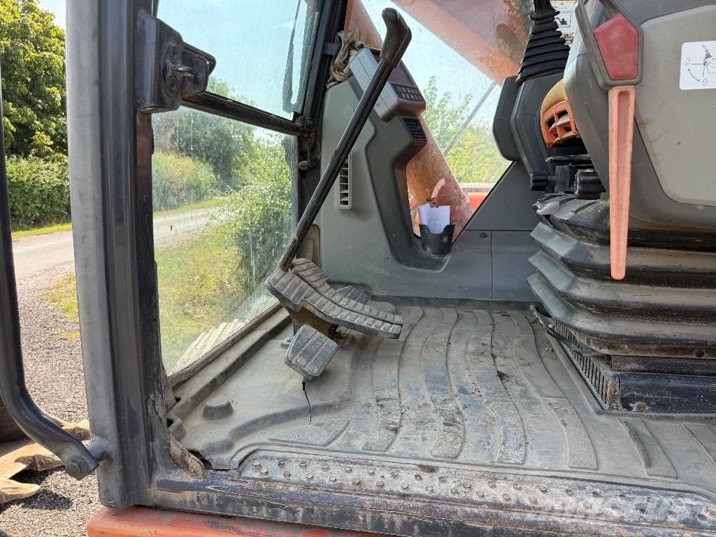Doosan DX 225 LC Rupsgraafmachines