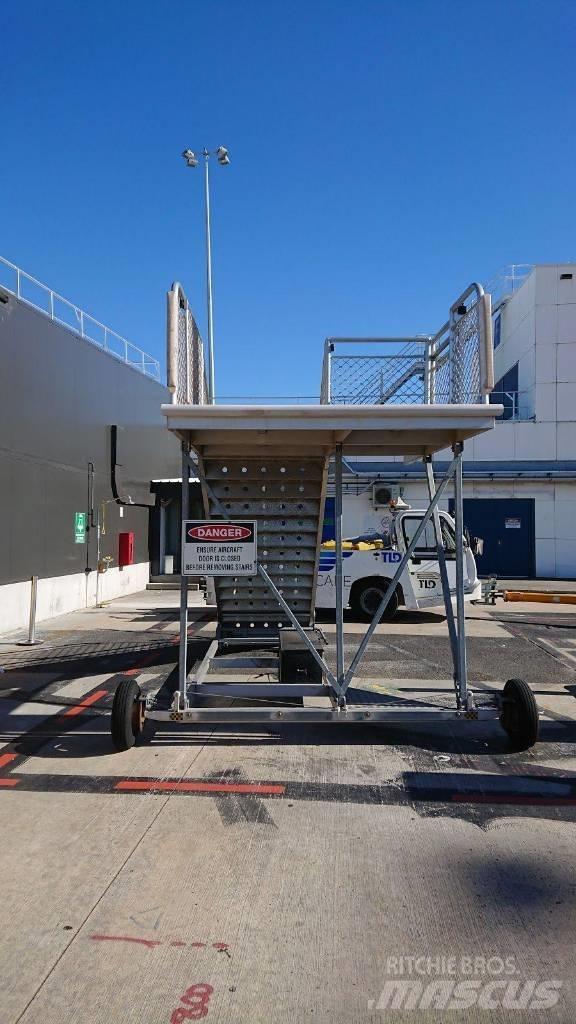  PASSENGER STAIRS Laden en Lossen - overige