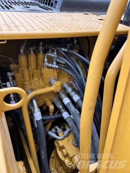 CAT 312 D Rupsgraafmachines