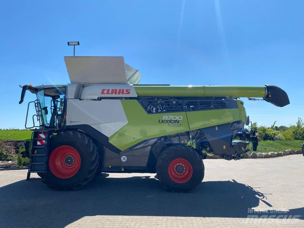 CLAAS Lexion 8700 Maaidorsmachines