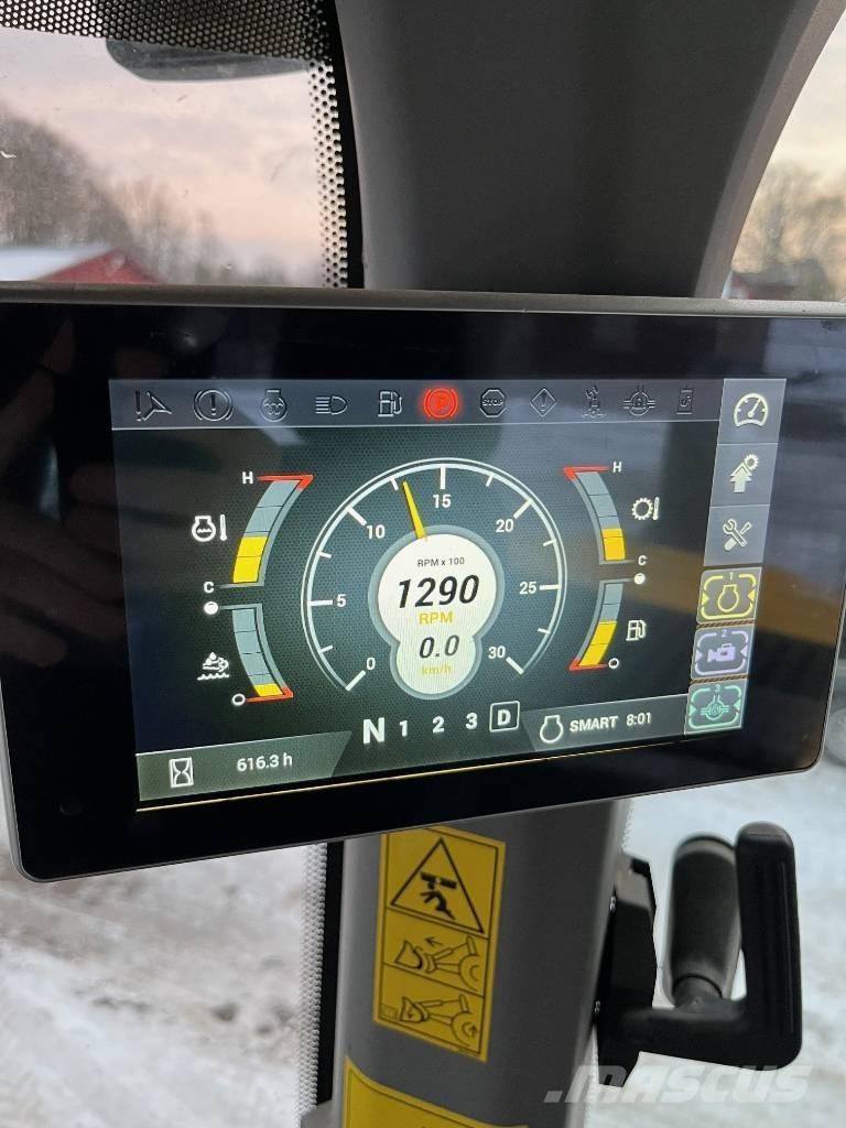 New Holland W 110D Verreikers voor landbouw