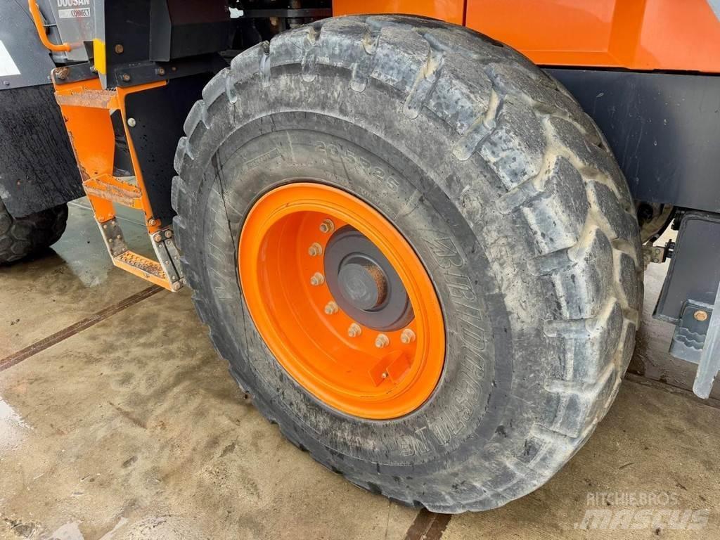 Doosan DL250-7 Wielladers