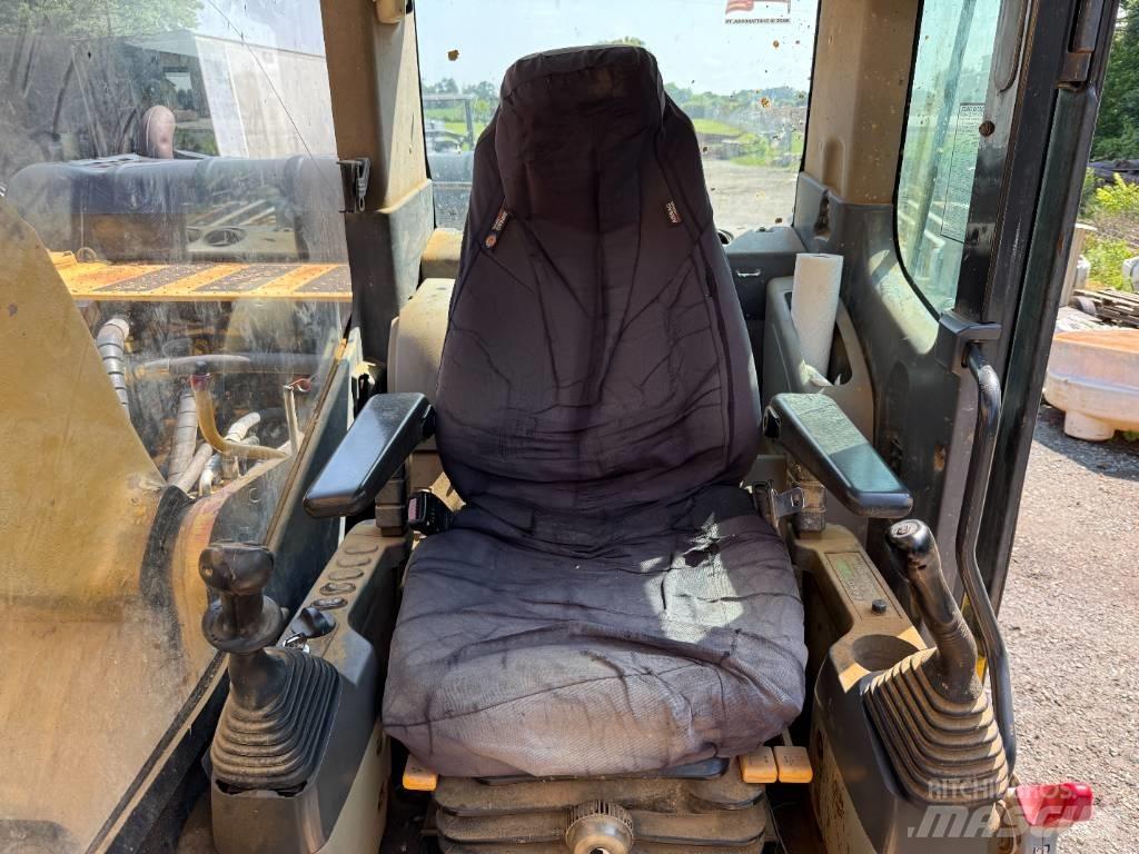 Komatsu PC 200 LC-8 Rupsgraafmachines