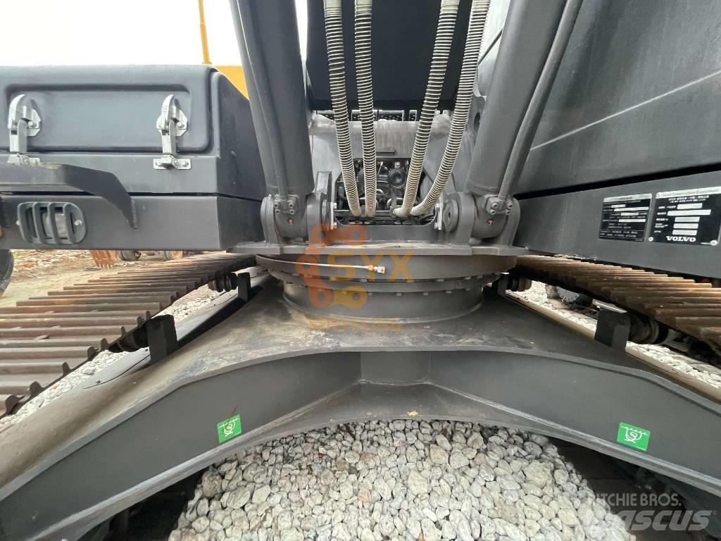 Volvo EC 240 B Rupsgraafmachines