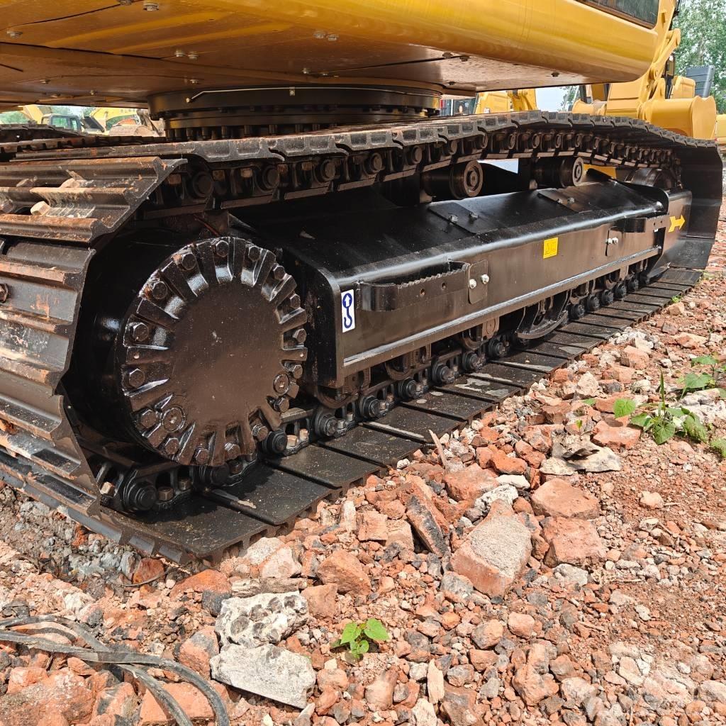 CAT 320D2L Rupsgraafmachines