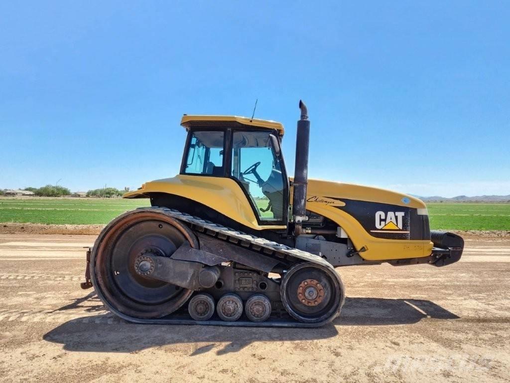 CAT CH45 Tractoren