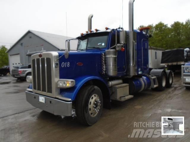 Peterbilt 389 Trekkers