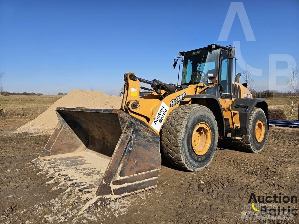 CASE 821 F Wielladers