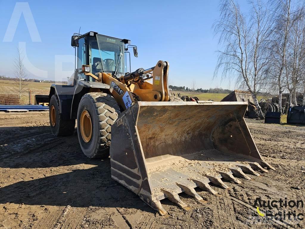 CASE 821 F Wielladers