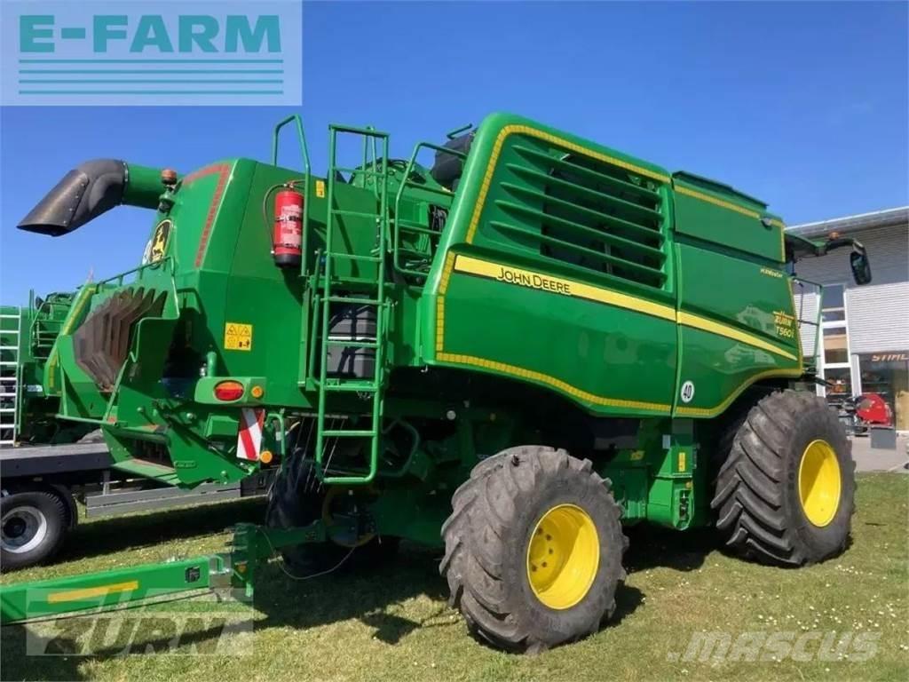 John Deere t560 hm Maaidorsmachines
