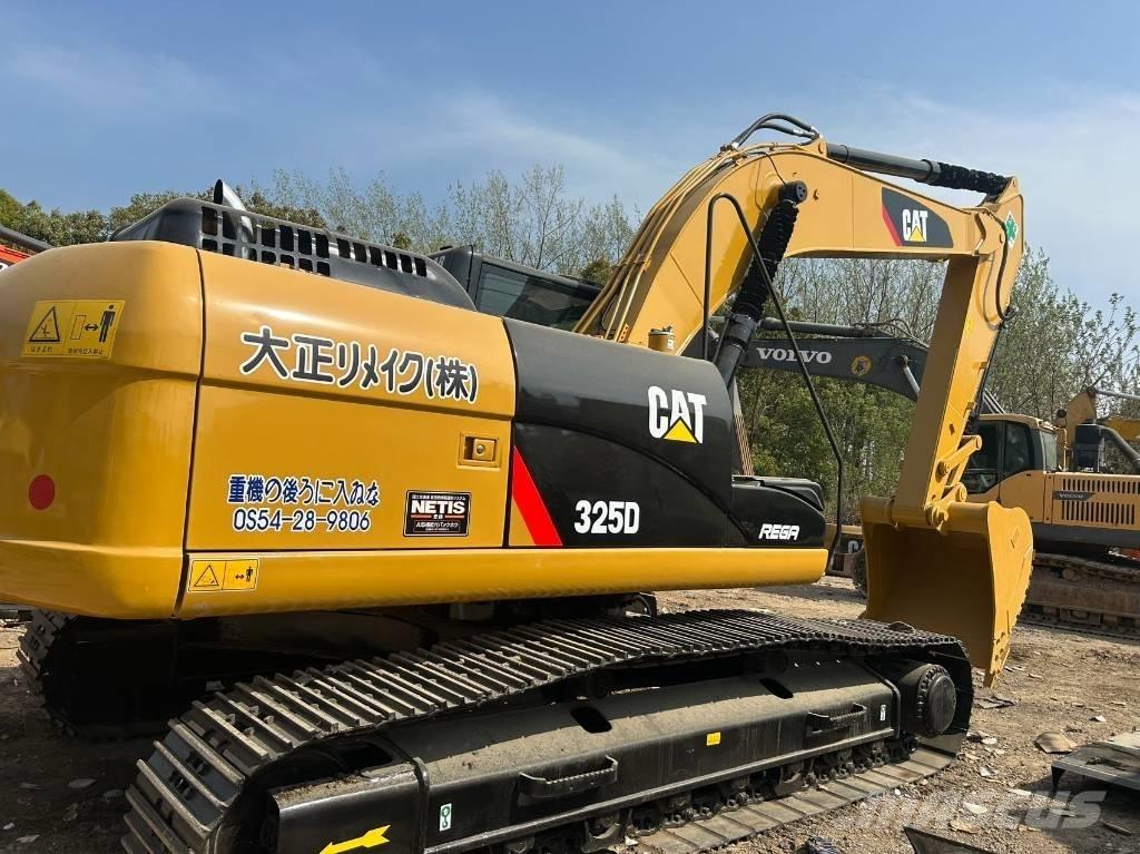 CAT 325 D Rupsgraafmachines