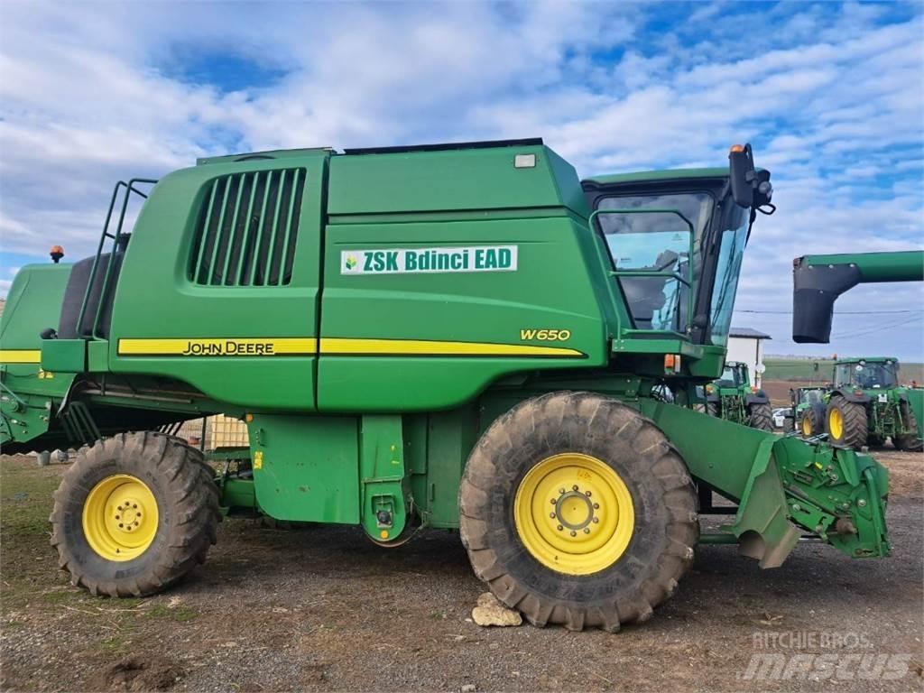John Deere W650 Maaidorsmachines