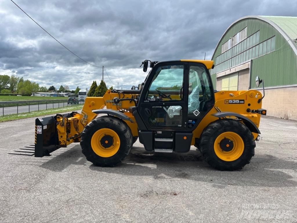 JCB 535-95 Agri Verreikers voor landbouw