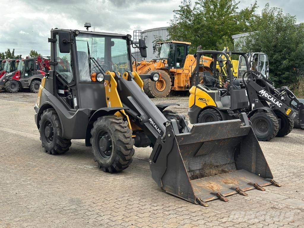 Mecalac AX 700 Wielladers