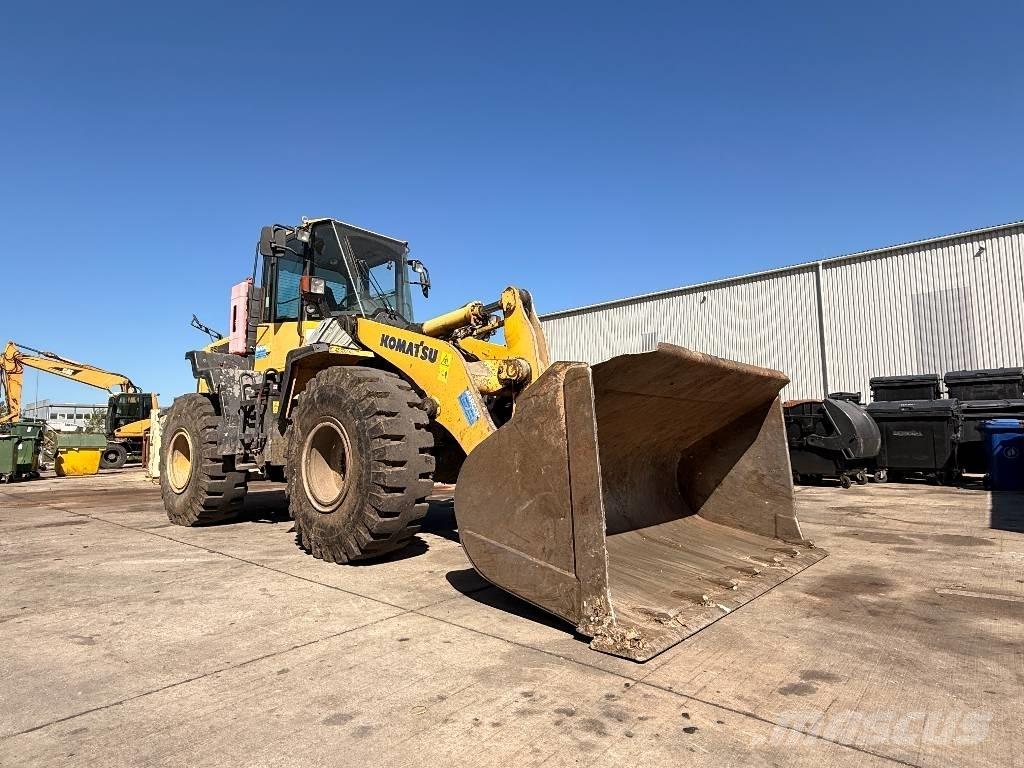 Komatsu WA 320-6 Wielladers