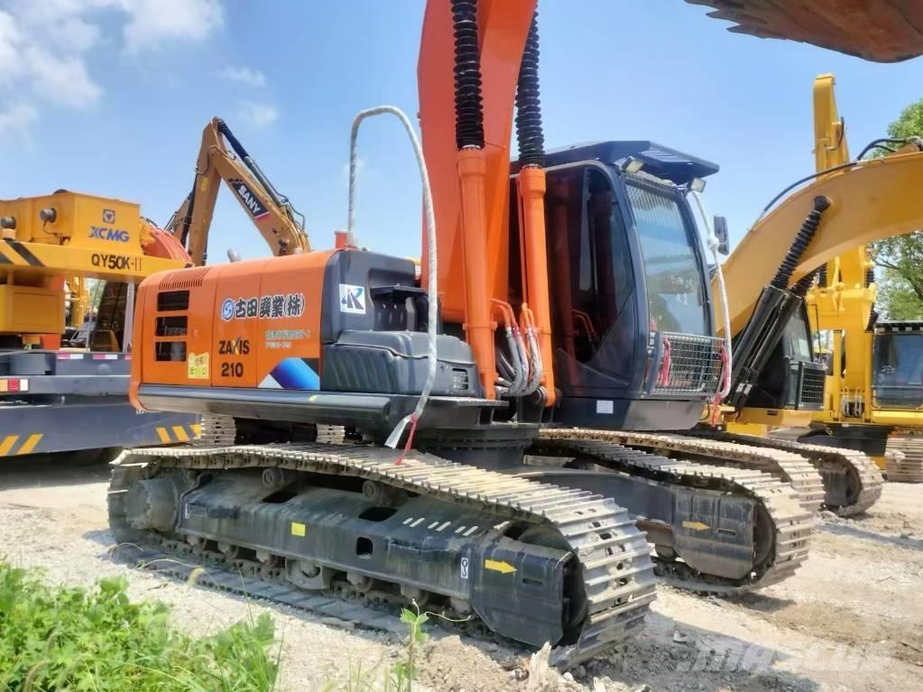 Hitachi ZX 210 Rupsgraafmachines