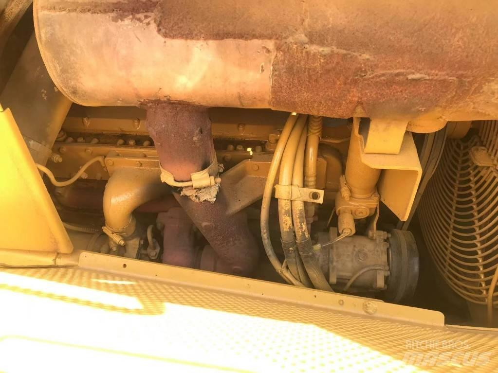 CAT D 6 G Rupsdozers