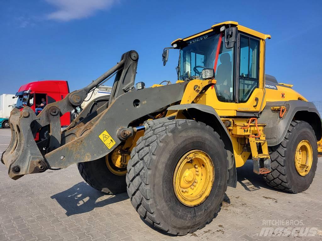 Volvo L 120 H Wielladers