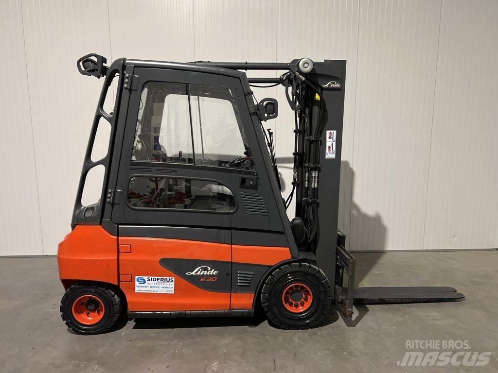 Linde E30-01 Elektrische heftrucks