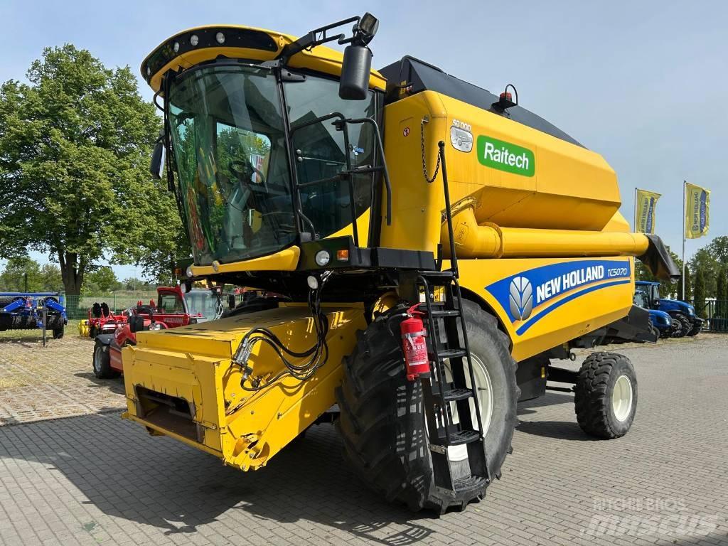 New Holland TC 5070 Maaidorsmachines