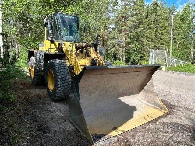 Komatsu WA 180-3 Wielladers