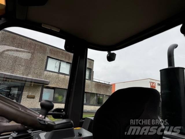 Volvo L 25 F Wielladers