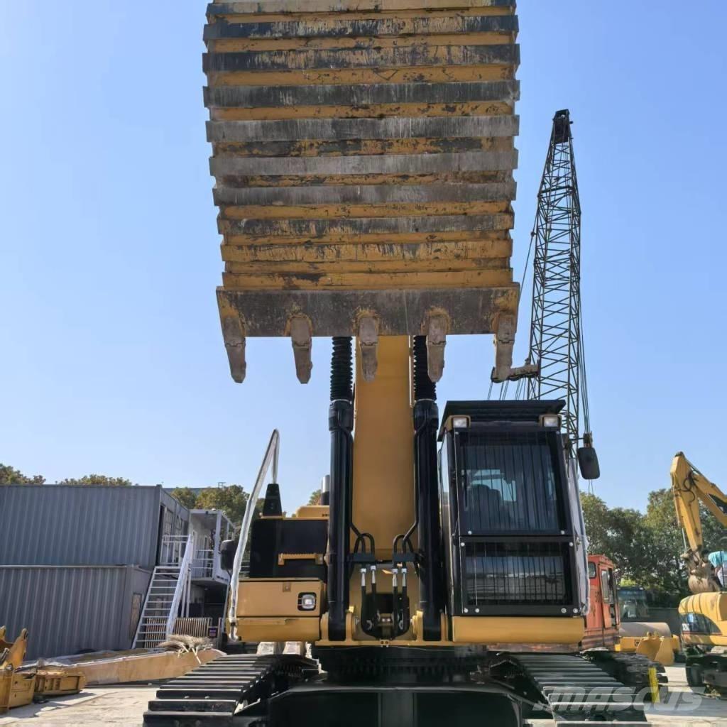 CAT 349 Rupsgraafmachines