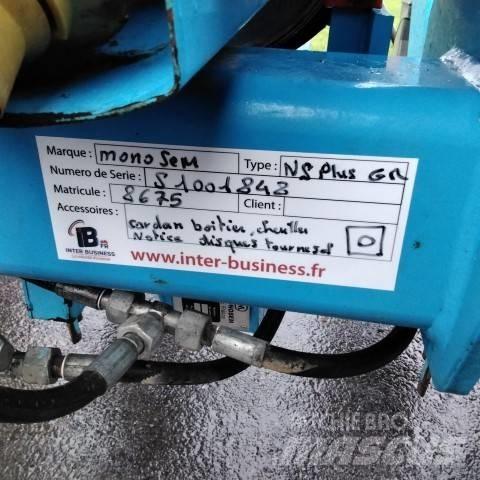 Monosem NG+4 6R Zaaimachines