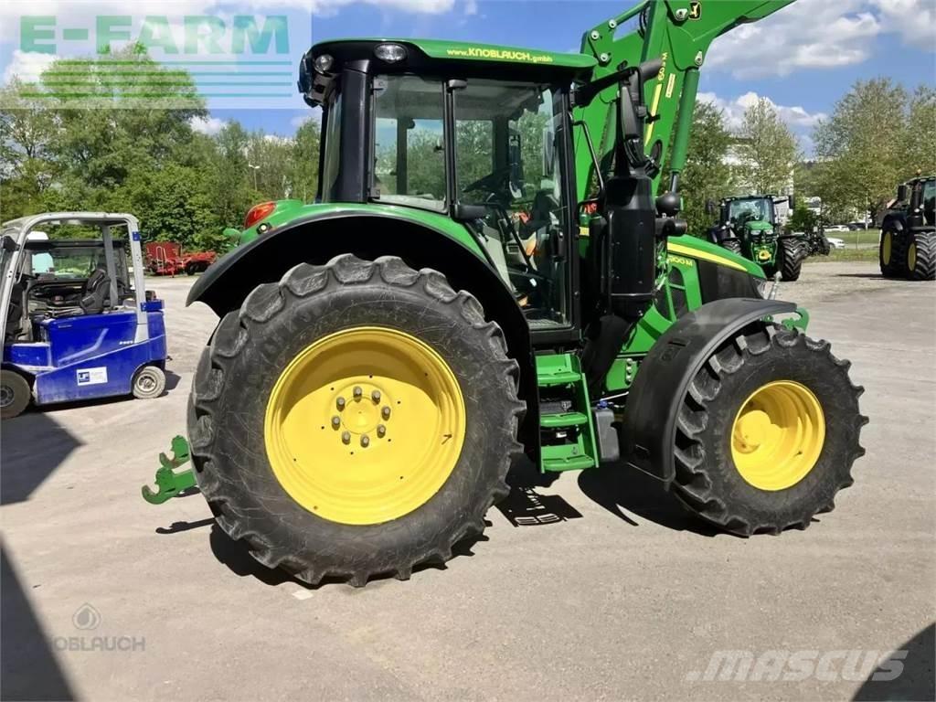 John Deere 6100 m Tractoren