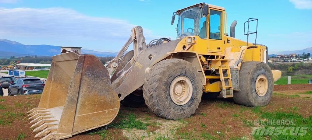 Volvo L 220 E Wielladers