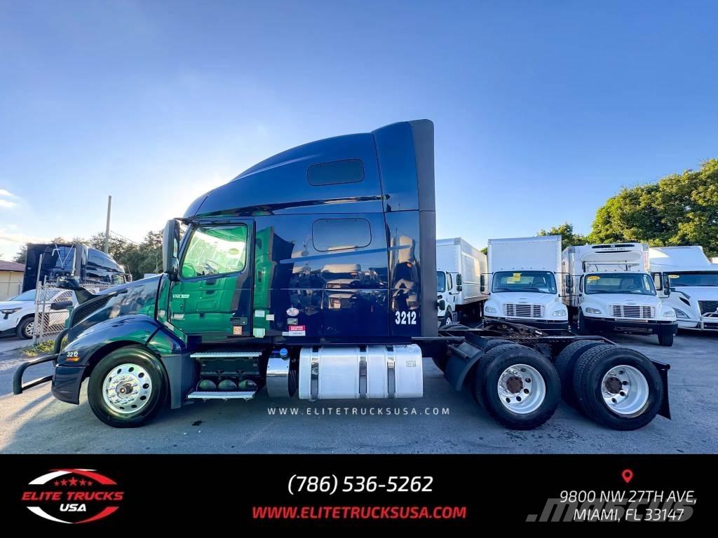 Volvo Commercial VNL Trekkers