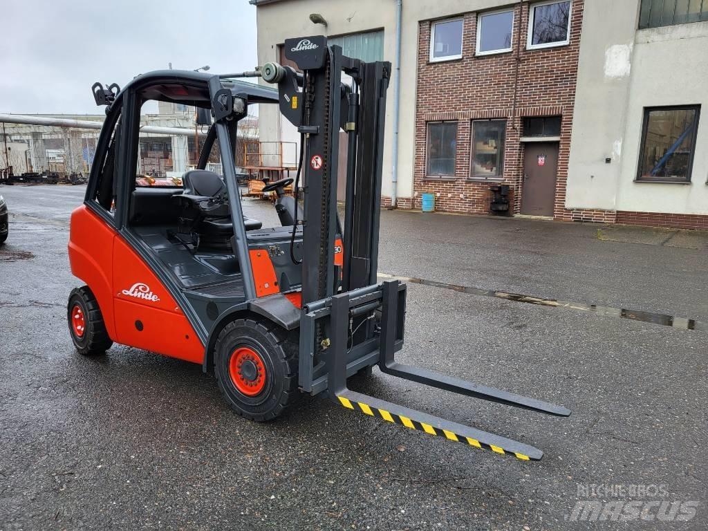Linde H 30 T LPG heftrucks