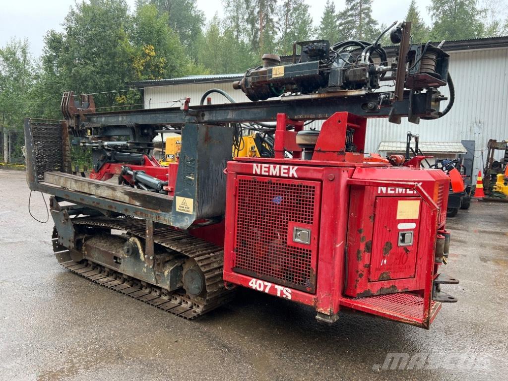 Nemek 407 TS Verticale Boorinstallaties