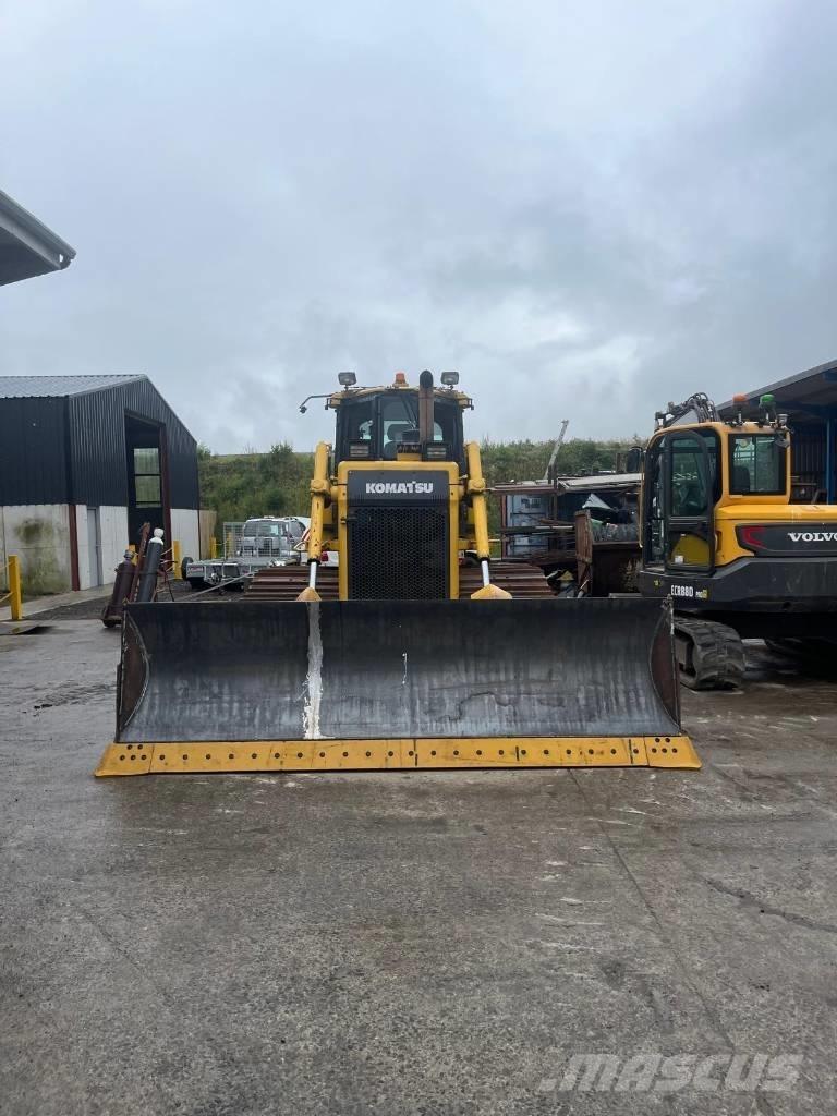 Komatsu 65 PX-17 Rupsdozers
