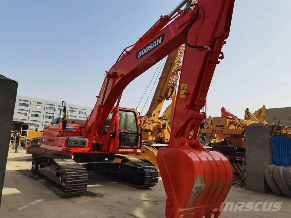 Doosan DX 300 Rupsgraafmachines