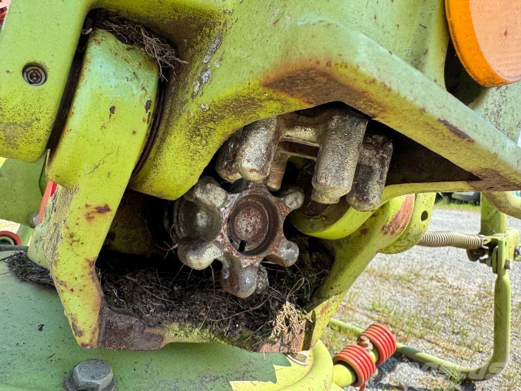 CLAAS VOLTO 670 Schudders