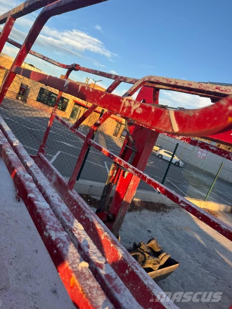 Haulotte Compact 8 Schaarhoogwerkers