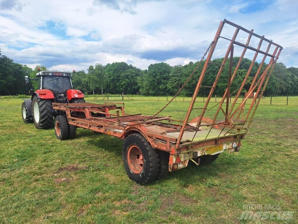  Strowagen 710 Balenwagens