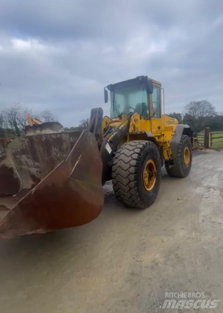 Volvo L 120 E Wielladers