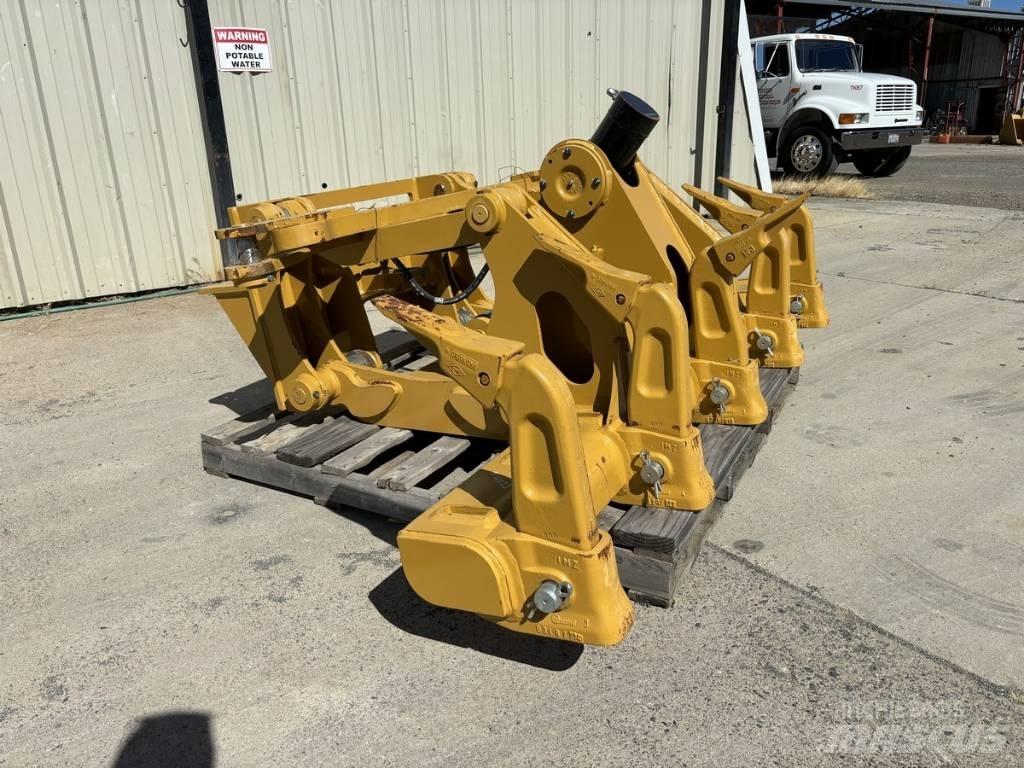 CAT 140 M 3 Overige componenten