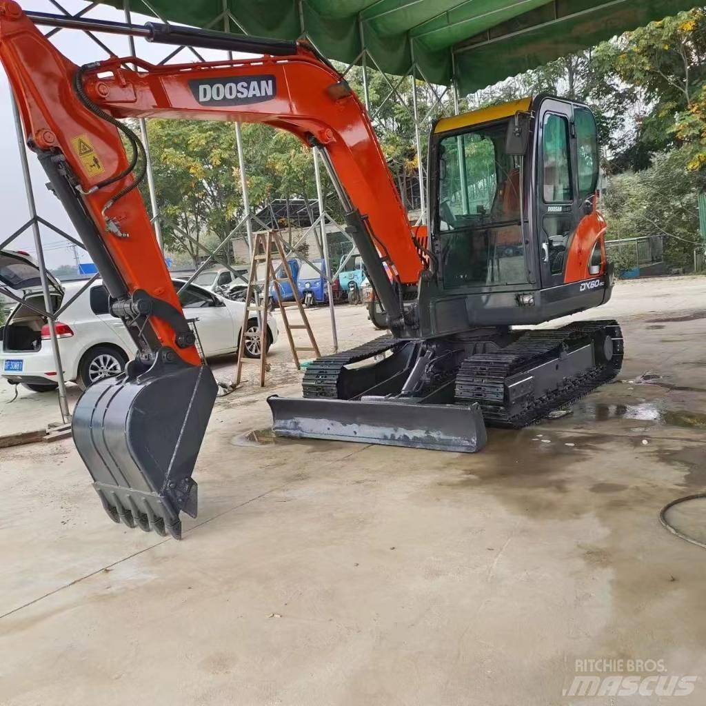 Doosan DX 60-9 C Rupsgraafmachines