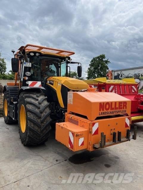 JCB Fastrac 4220 Tractoren