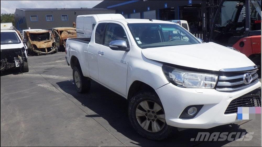 Toyota Hilux 4 Bestelwagens met open laadbak