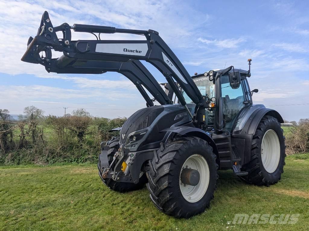 Valtra T 254 Tractoren