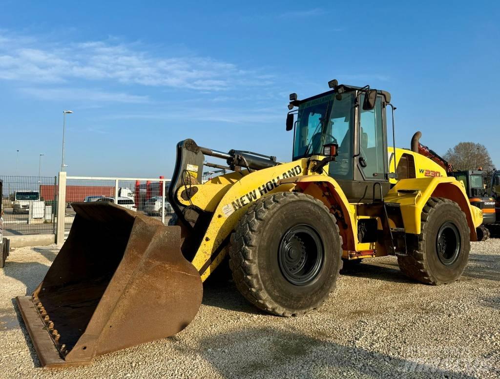 New Holland W 230 C Wielladers