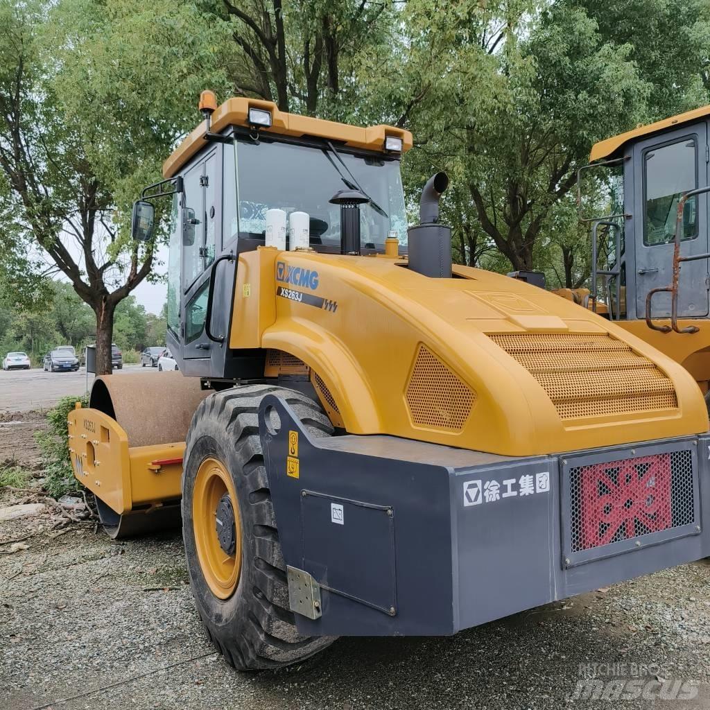 XCMG XS 263 J Trilrolwalsen