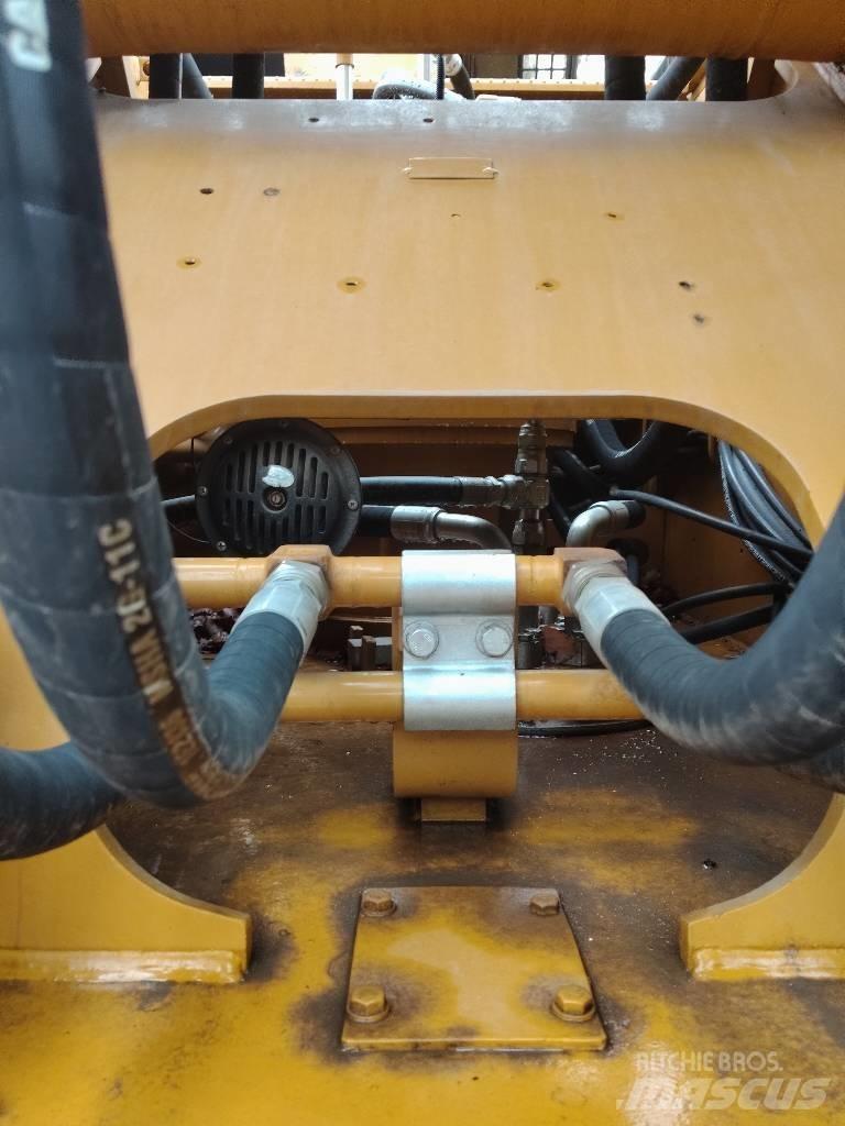 CAT 336 D Rupsgraafmachines
